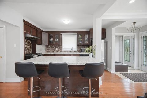 Photo 4 at 802 Brimorton Drive, Woburn, Toronto