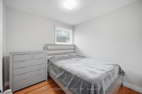 Photo 18 at 802 Brimorton Drive, Woburn, Toronto