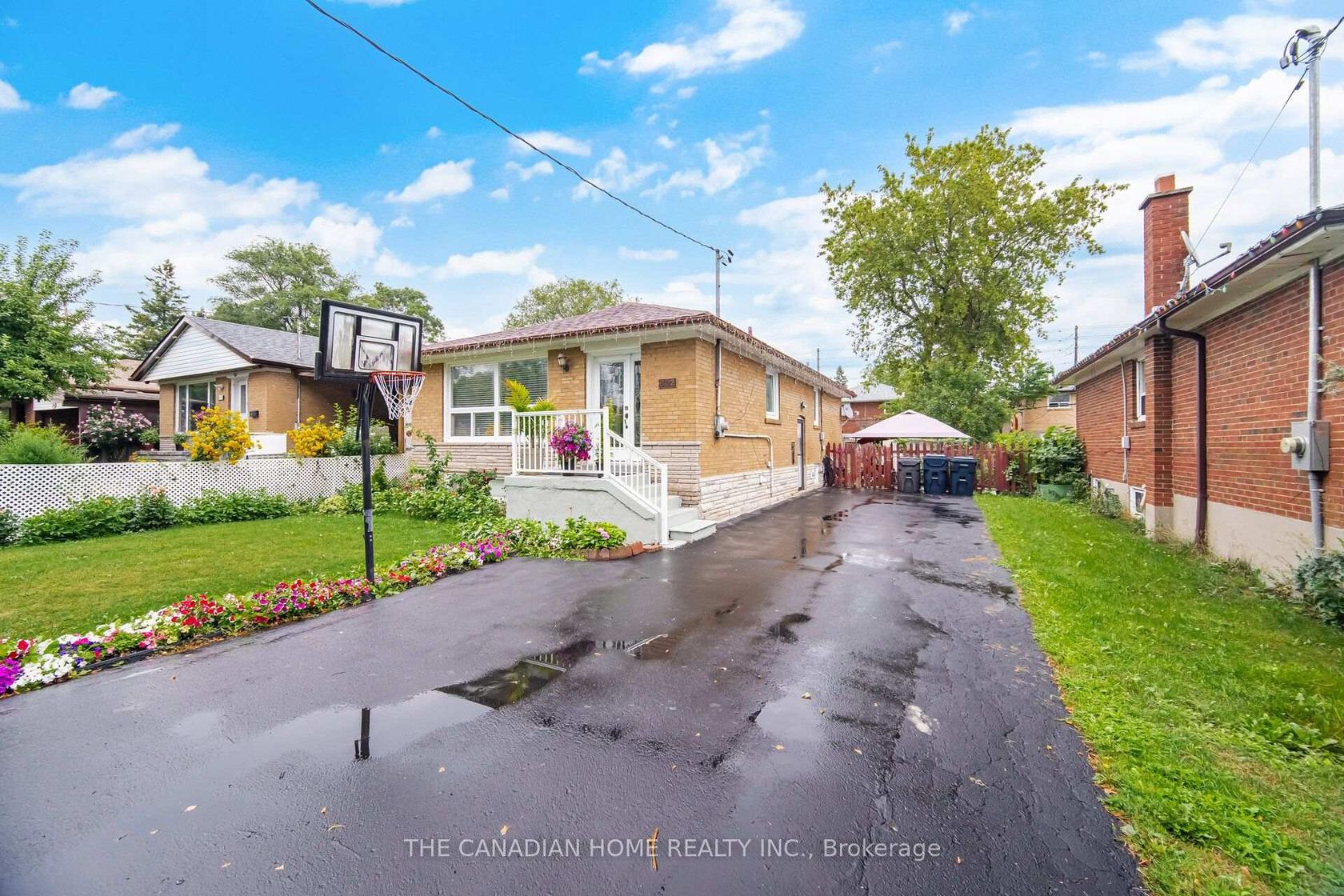 802 Brimorton Drive, Woburn, Toronto 