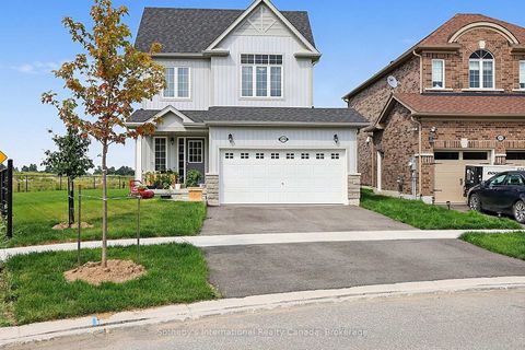Photo 1 at 270 Springfield Crescent, Stayner, Clearview