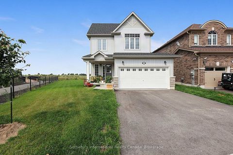 Photo 3 at 270 Springfield Crescent, Stayner, Clearview