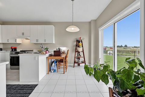 Photo 14 at 270 Springfield Crescent, Stayner, Clearview