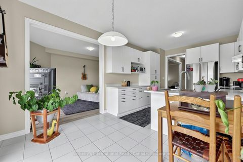 Photo 15 at 270 Springfield Crescent, Stayner, Clearview