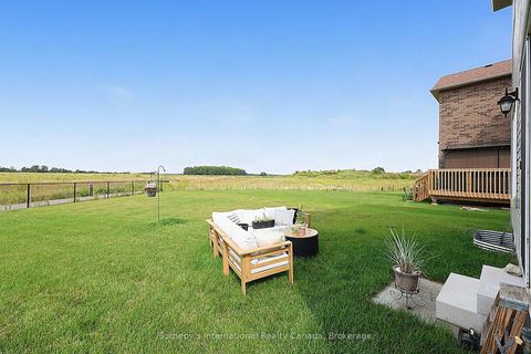 Photo 40 at 270 Springfield Crescent, Stayner, Clearview