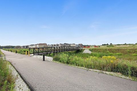 Photo 44 at 270 Springfield Crescent, Stayner, Clearview