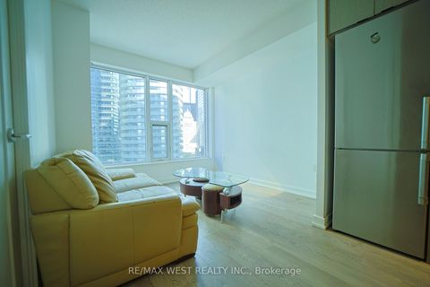 Photo 4 at 1101 - 10 YORK Street, Waterfront Communities C1, Toronto