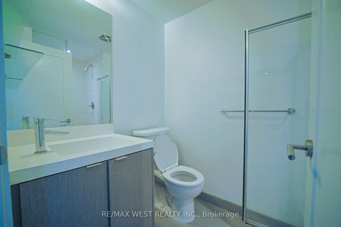 Photo 12 at 1101 - 10 YORK Street, Waterfront Communities C1, Toronto