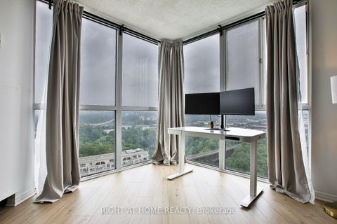 Photo 14 at 2212 - 7 Concorde Place, Don Mills, Toronto