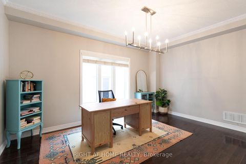 Photo 10 at 182 Maurier Boulevard, Patterson, Vaughan
