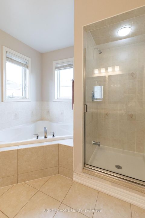 Photo 27 at 182 Maurier Boulevard, Patterson, Vaughan