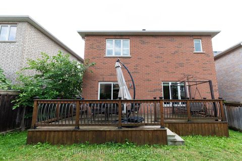 Photo 31 at 182 Maurier Boulevard, Patterson, Vaughan