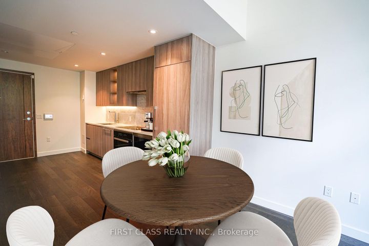 Photo 4 at TH103 - 95 Mcmahon Drive, Bayview Village, Toronto