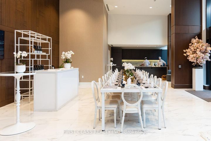Photo 19 at TH103 - 95 Mcmahon Drive, Bayview Village, Toronto