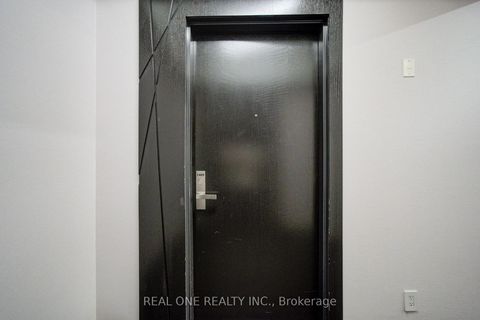 Photo 2 at 3409 - 125 Peter Street, Waterfront Communities C1, Toronto