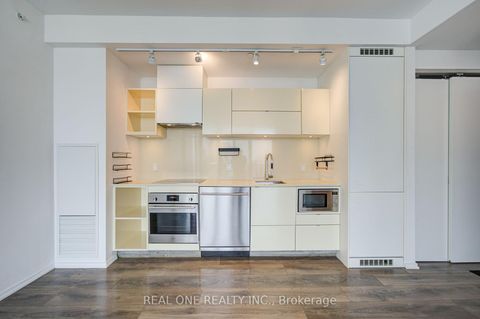 Photo 9 at 3409 - 125 Peter Street, Waterfront Communities C1, Toronto