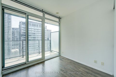 Photo 14 at 3409 - 125 Peter Street, Waterfront Communities C1, Toronto