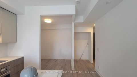 Photo 9 at 1312 - 15 Holmes Avenue, Willowdale East, Toronto