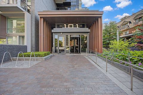 Photo 1 at PH15 - 101 Erskine Avenue, Mount Pleasant West, Toronto