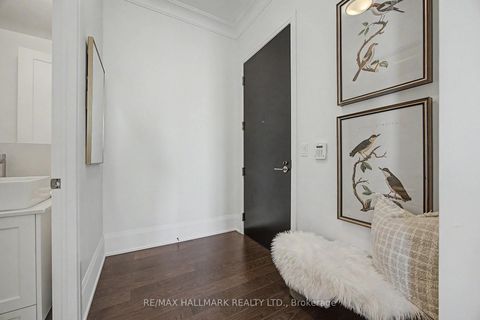Photo 5 at PH15 - 101 Erskine Avenue, Mount Pleasant West, Toronto