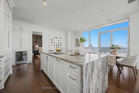 Photo 12 at PH15 - 101 Erskine Avenue, Mount Pleasant West, Toronto