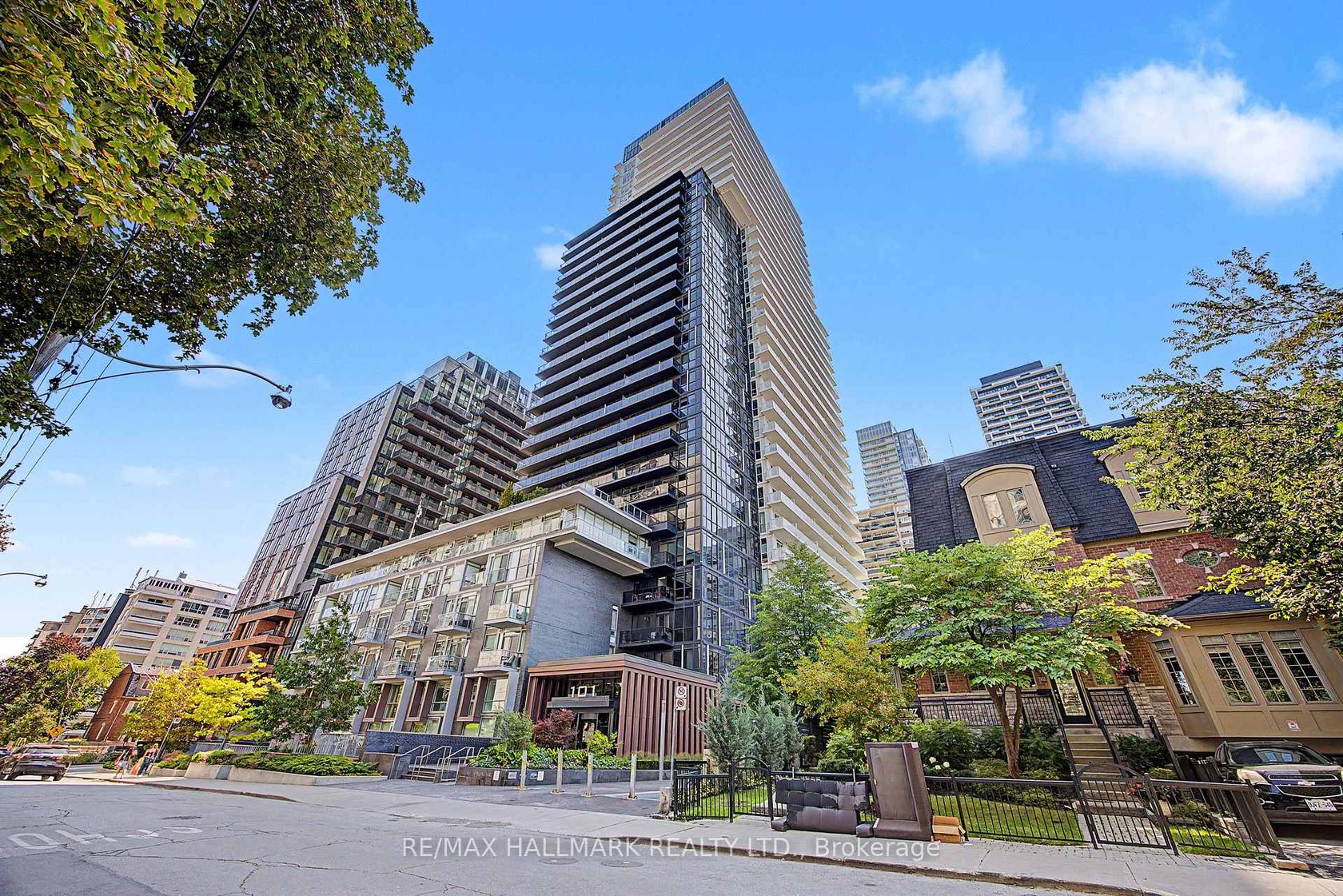 PH15 - 101 Erskine Avenue, Mount Pleasant West, Toronto photo number 2