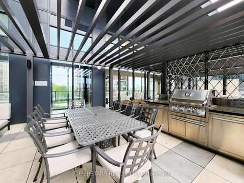 Photo 16 at 645 - 20 Inn On The Park Drive, Don Mills, Toronto