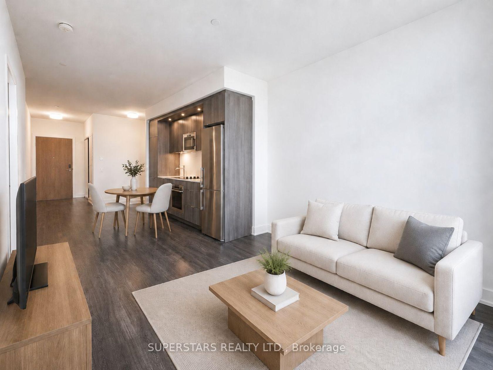645 - 20 Inn On The Park Drive, Don Mills, Toronto photo number 2