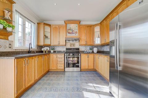 Photo 6 at 57 Gail Parks Crescent, Woodland Hill, Newmarket
