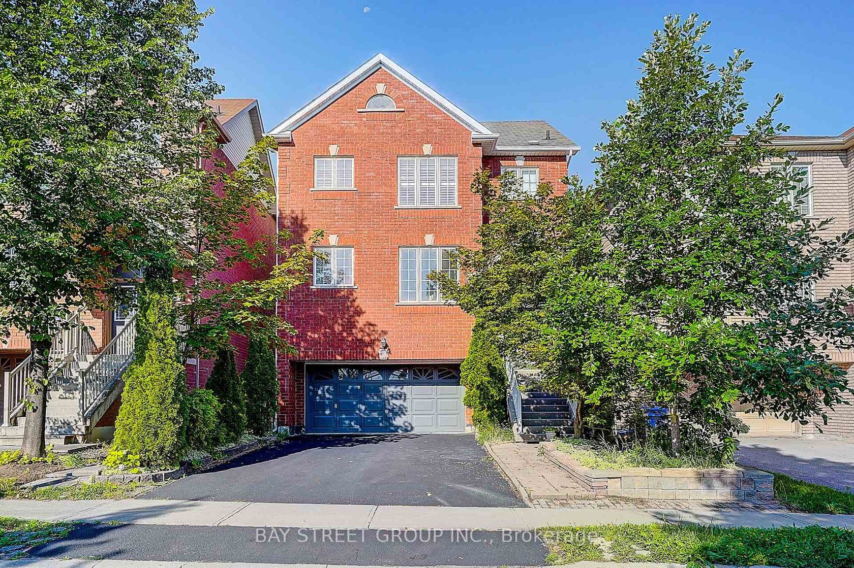 57 Gail Parks Crescent, Woodland Hill, Newmarket photo 1