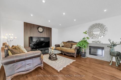 Photo 15 at 210 Currey Crescent, Central Newmarket, Newmarket