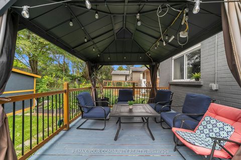Photo 35 at 210 Currey Crescent, Central Newmarket, Newmarket