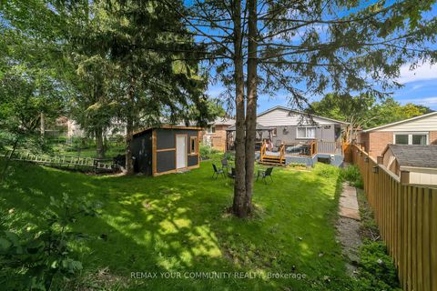 Photo 37 at 210 Currey Crescent, Central Newmarket, Newmarket