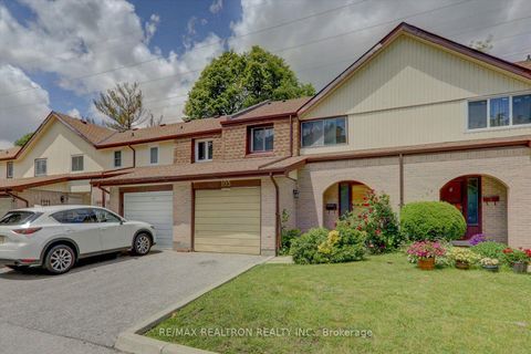 Photo 1 at 105 - 10 Livonia Place, Morningside, Toronto