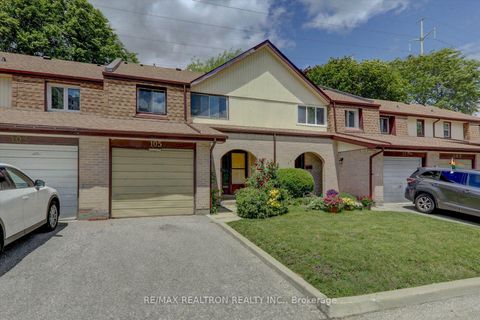 Photo 2 at 105 - 10 Livonia Place, Morningside, Toronto