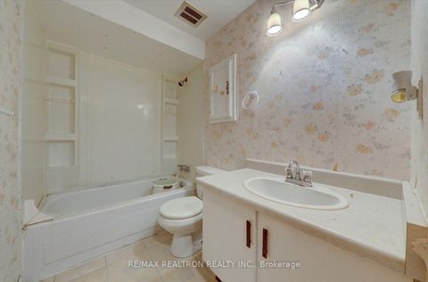 Photo 22 at 105 - 10 Livonia Place, Morningside, Toronto
