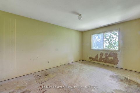 Photo 25 at 105 - 10 Livonia Place, Morningside, Toronto