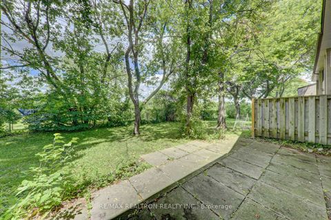 Photo 31 at 105 - 10 Livonia Place, Morningside, Toronto