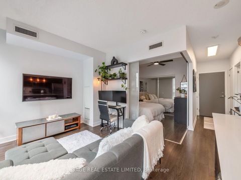 Photo 14 at 918 - 169 Fort York Boulevard, Niagara, Toronto