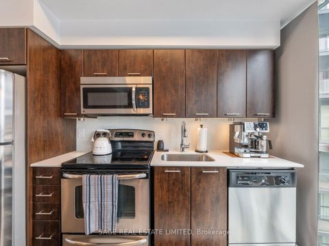 Photo 21 at 918 - 169 Fort York Boulevard, Niagara, Toronto