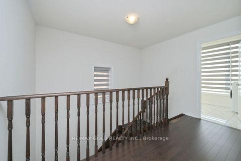 Photo 15 at 82 Nottingham Road, Rural Barrie Southeast, Barrie