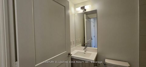 Photo 8 at 913 - 8 WIDMER Street, Waterfront Communities C1, Toronto