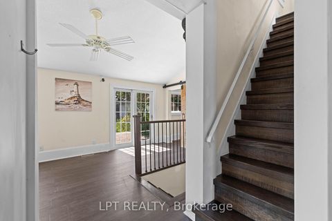 Photo 22 at 52 Parkside Drive E, Queen's Park, Barrie