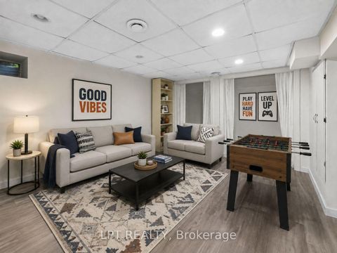 Photo 35 at 52 Parkside Drive E, Queen's Park, Barrie