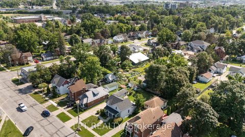 Photo 41 at 52 Parkside Drive E, Queen's Park, Barrie