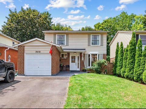 Photo 3 at 388 Handley Crescent, Central Newmarket, Newmarket