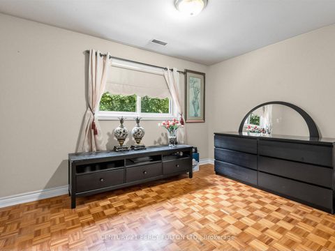 Photo 20 at 388 Handley Crescent, Central Newmarket, Newmarket
