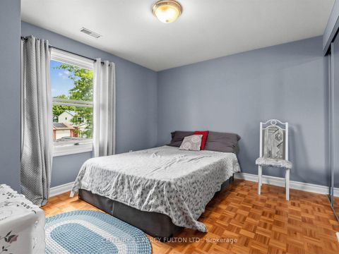 Photo 21 at 388 Handley Crescent, Central Newmarket, Newmarket