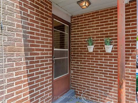 Photo 33 at 388 Handley Crescent, Central Newmarket, Newmarket