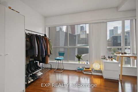Photo 11 at 808 - 25 The Esplanade, Waterfront Communities C8, Toronto