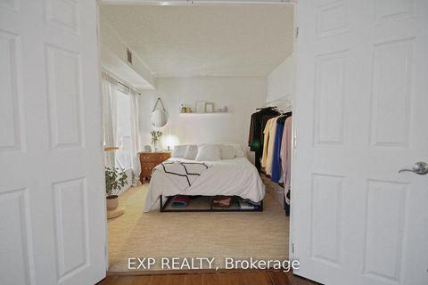 Photo 14 at 808 - 25 The Esplanade, Waterfront Communities C8, Toronto